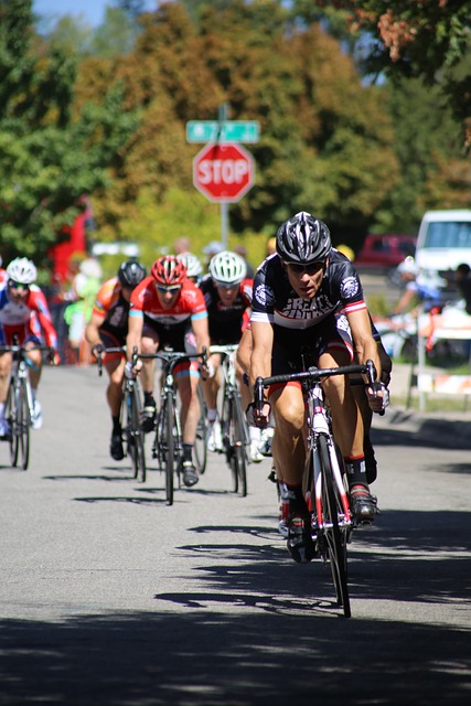 12月8日NBA焦点战：绿军猛龙分区内战，湖勇迎东部劲旅考验