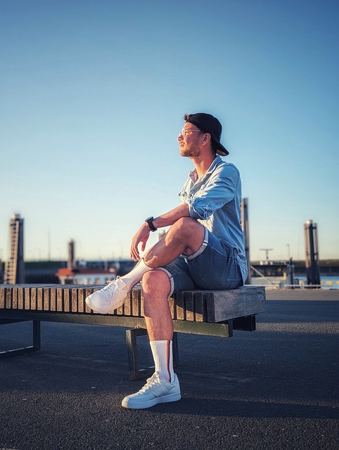 足球世界杯吉祥物亮相，造型引网友热评